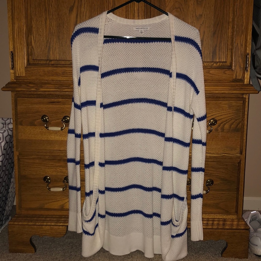 American Eagle cardigan